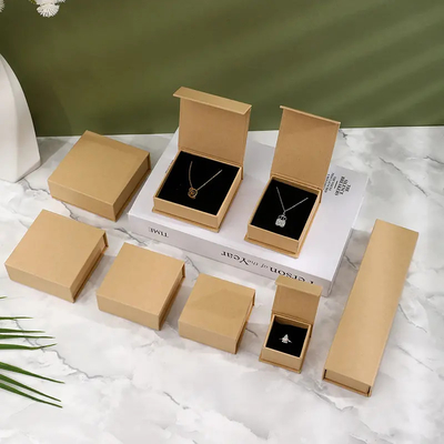 comprar Caja de embalaje de joyas rígidas con cierre magnético elegante Caja de joyas multiusos online manufacture