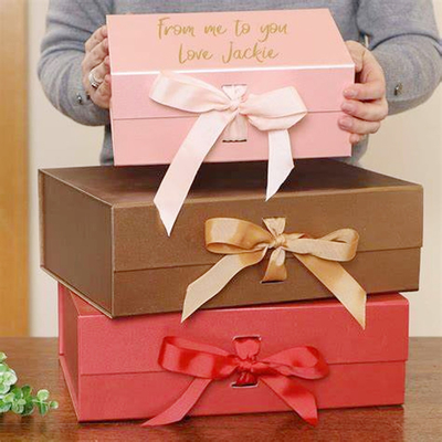 Magnetic Folding Box Shape Rigid Cardboard Gift Packaging with Ribbon Closure